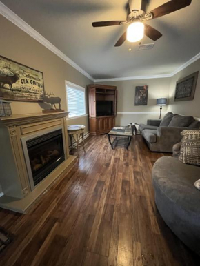 Mt Olympus Cabin, Cozy 1 bedroom cabin Great for couples